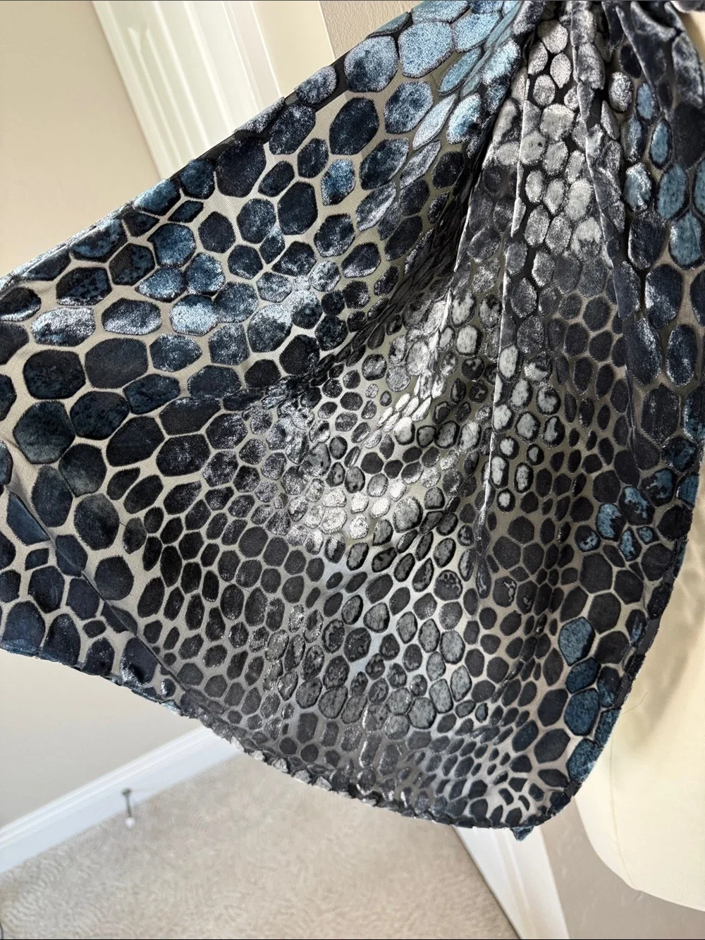 Kevin O’Brien Studio gray velvet burnout geometric/ animal print scarf
